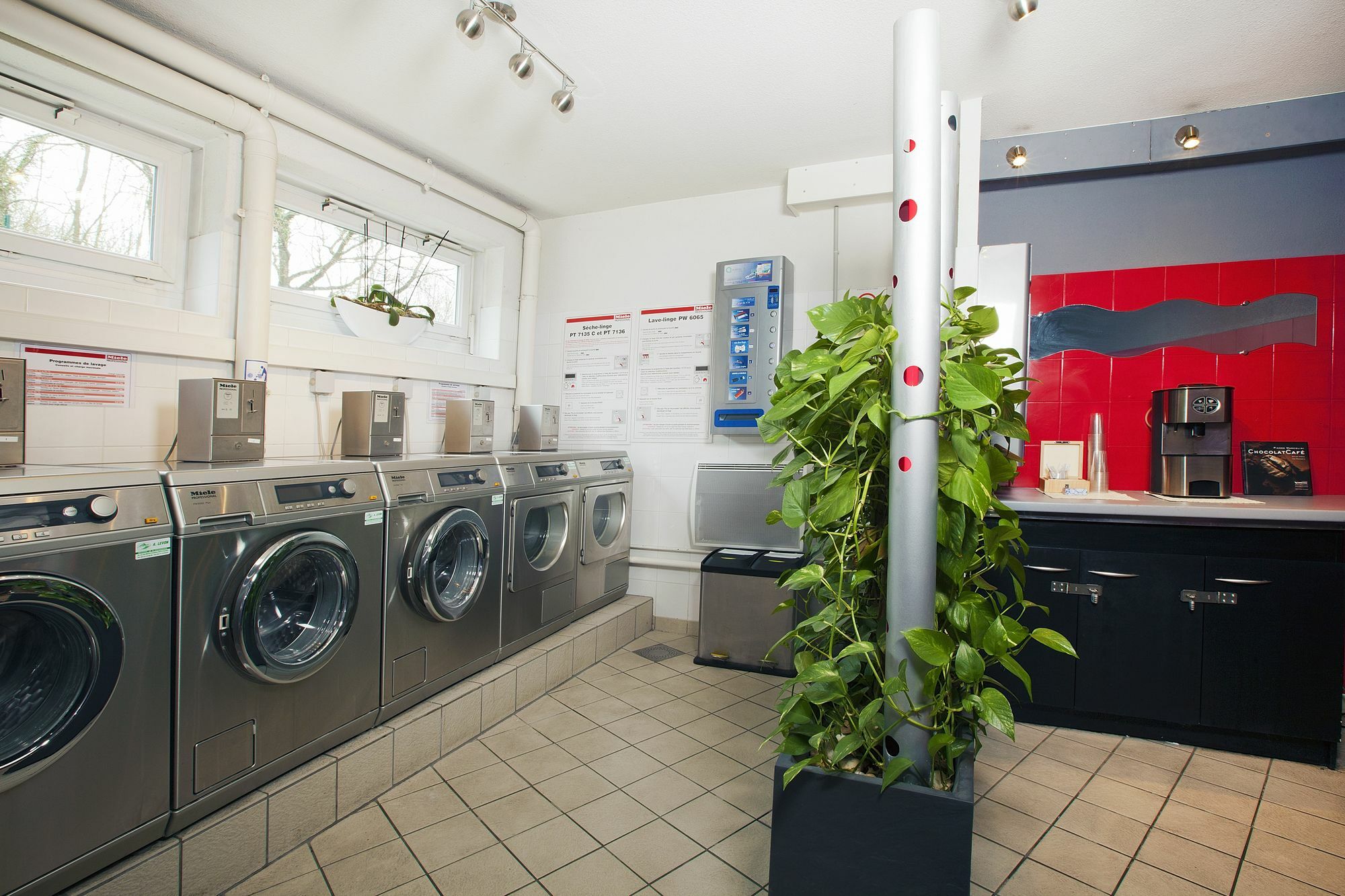 Residhome Paris Saclay " Bures Sur Yvette " מראה חיצוני תמונה